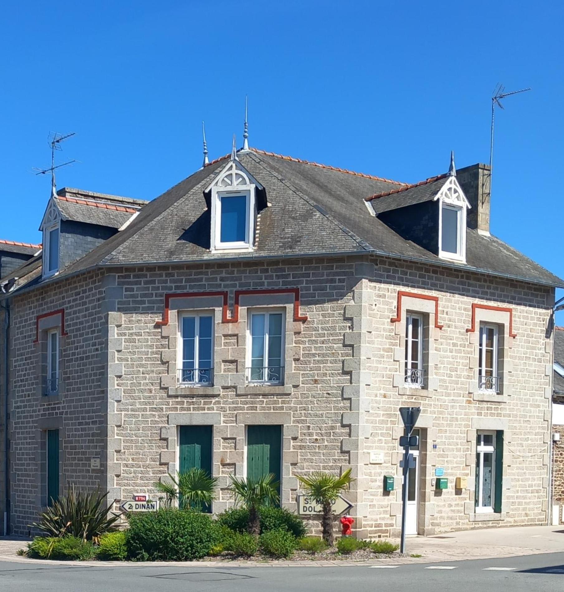 La Chambre De La Boule D 'Or Lanvallay Ngoại thất bức ảnh